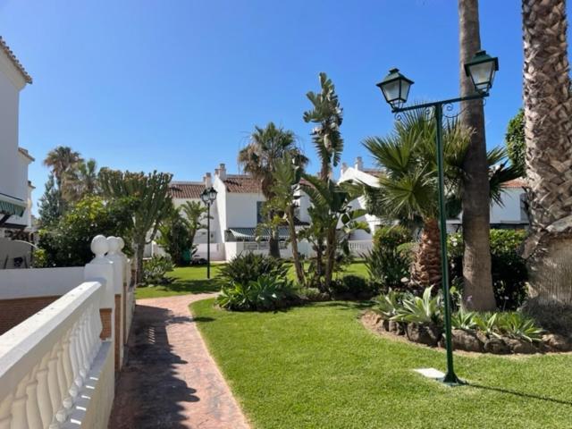 Chalet En Guadalmar Feriehus *